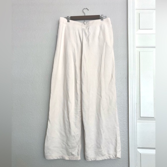 NWT Disney Cream Wide Leg Sweatpants - Picture 9 of 9